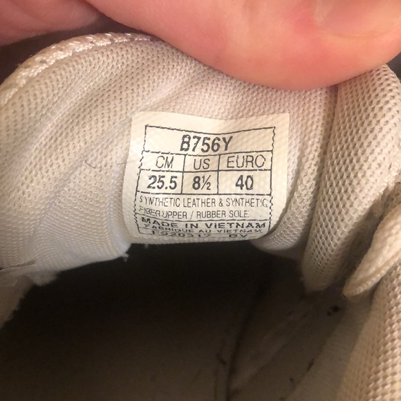 Asics - Picture 9 of 9